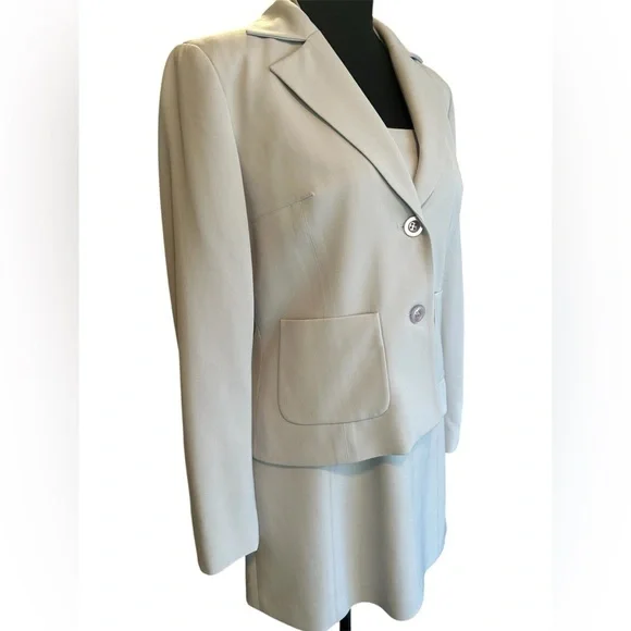 BEBE Light Gray Blazer and Dress Set - Picture 4 of 11